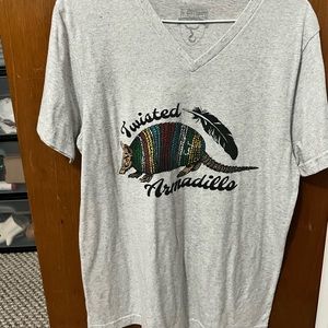 Twisted J Armadillo V Neck
